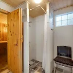 Beautiful House 1st Row To The Water 別荘 *